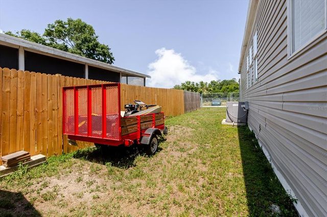 8471 FANTASIA PARK WAY, Riverview, FL 33578