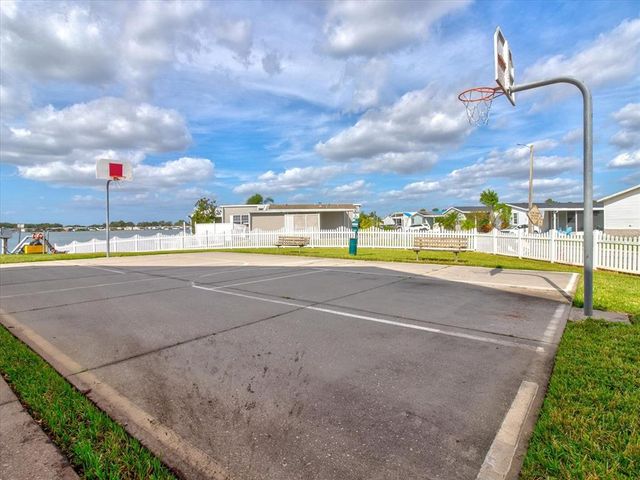 8471 FANTASIA PARK WAY, Riverview, FL 33578