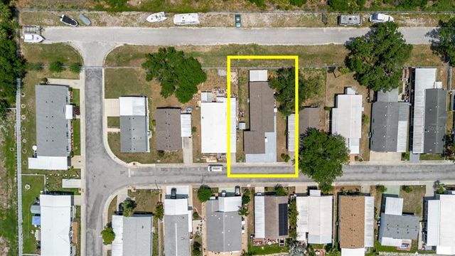 8471 FANTASIA PARK WAY, Riverview, FL 33578