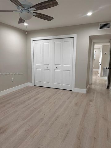 708 Victoria Dr 101, Cape Coral, FL 33904