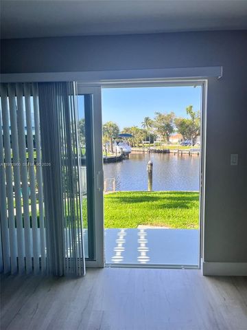 708 Victoria Dr 101, Cape Coral, FL 33904