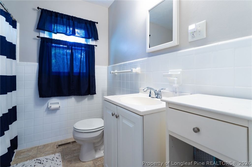 816 Sandalwood Drive, Fayetteville, NC 28304 — photo 11