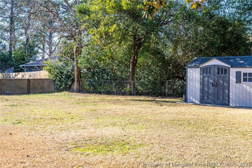 816 Sandalwood Drive, Fayetteville, NC 28304 — photo 19