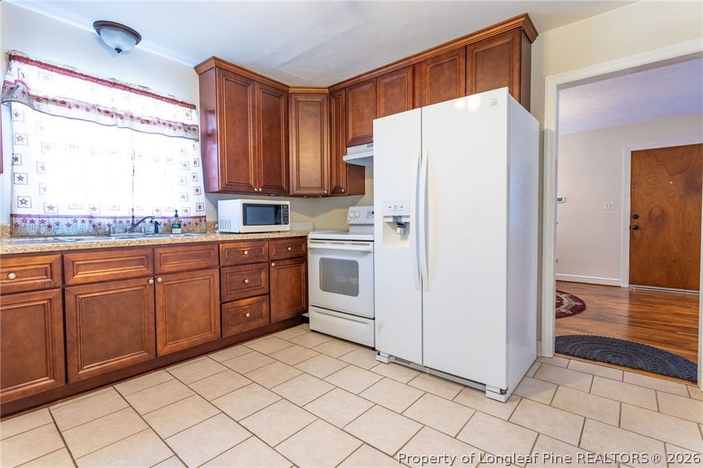 816 Sandalwood Drive, Fayetteville, NC 28304 — photo 8