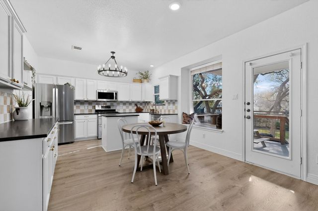 3928 Tapado Canyon TRL, Round Rock, TX 78681