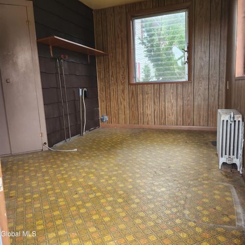 1306 Garner Ave Avenue, Schenectady, NY 12309
