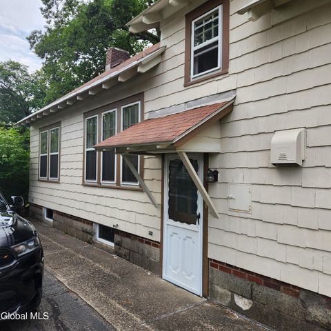 1306 Garner Ave Avenue, Schenectady, NY 12309