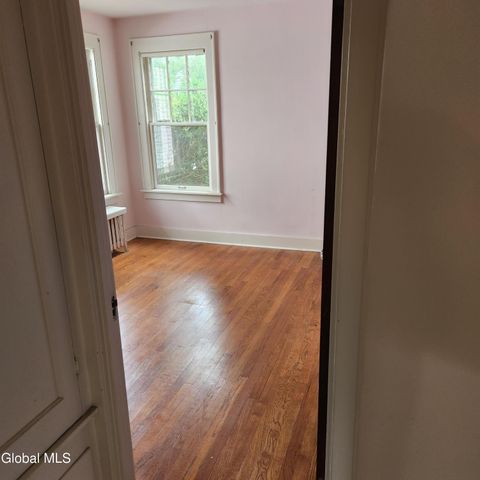 1306 Garner Ave Avenue, Schenectady, NY 12309