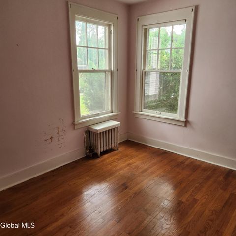 1306 Garner Ave Avenue, Schenectady, NY 12309