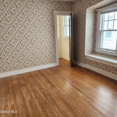 1306 Garner Ave Avenue, Schenectady, NY 12309
