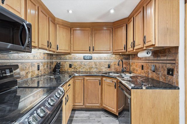 1218 5th Avenue, Anoka, MN 55303
