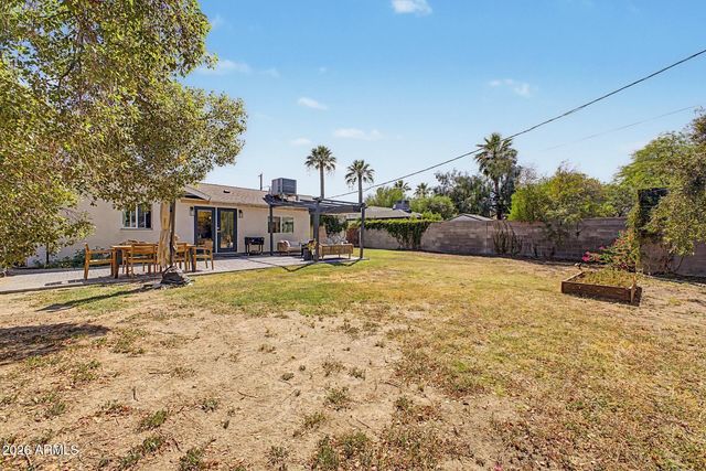 3436 E GLENROSA Avenue, Phoenix, AZ 85018