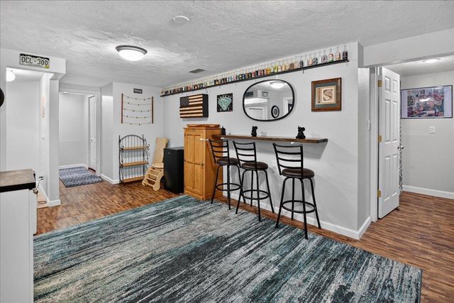 512 Yorktown Road, Deforest, WI 53532