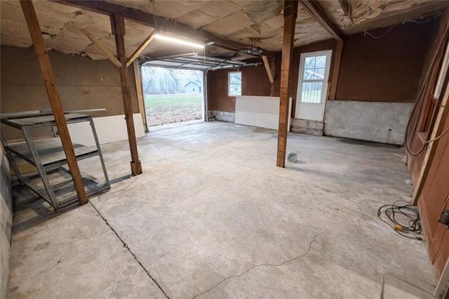 170 NE 1011 Road, Knob Noster, MO 65336