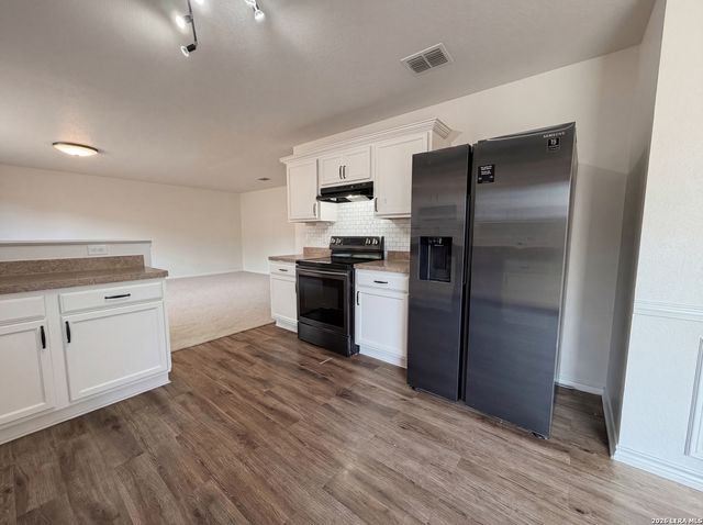 4731 STABLE HOLW, San Antonio, TX 78244