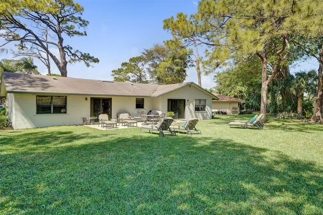 715 NW 23rd Lane, Delray Beach, FL 33445