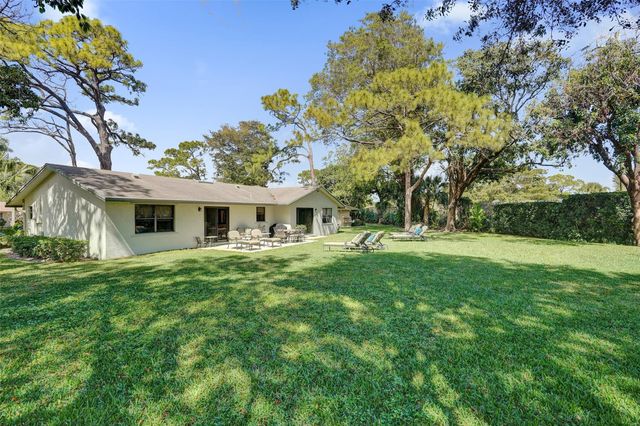 715 NW 23rd Lane, Delray Beach, FL 33445