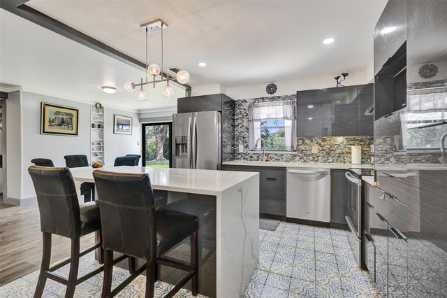 715 NW 23rd Lane, Delray Beach, FL 33445