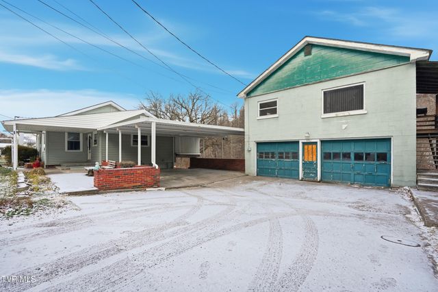 1736 Southwest Main Avenue, Norton, VA 24273