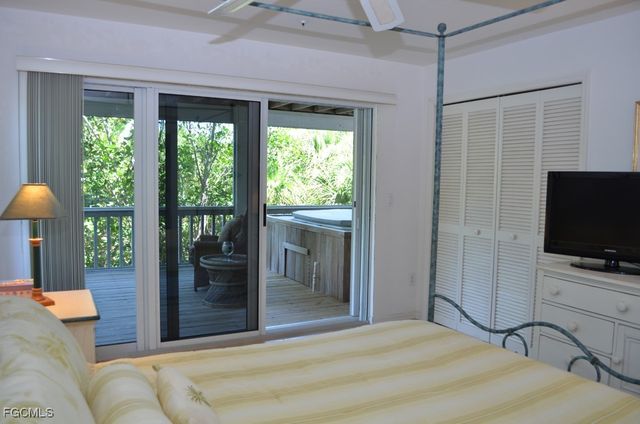 4551 Bartlett PKWY, Captiva, FL 33924