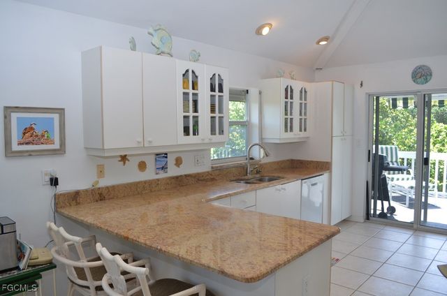 4551 Bartlett PKWY, Captiva, FL 33924