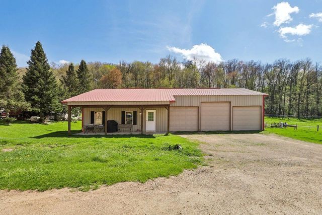 6604 Shower Road, Mazomanie, WI 53560