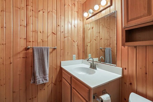 6604 Shower Road, Mazomanie, WI 53560
