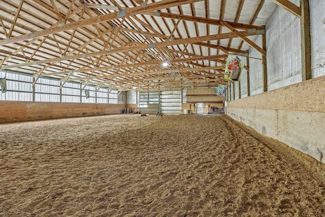 6604 Shower Road, Mazomanie, WI 53560