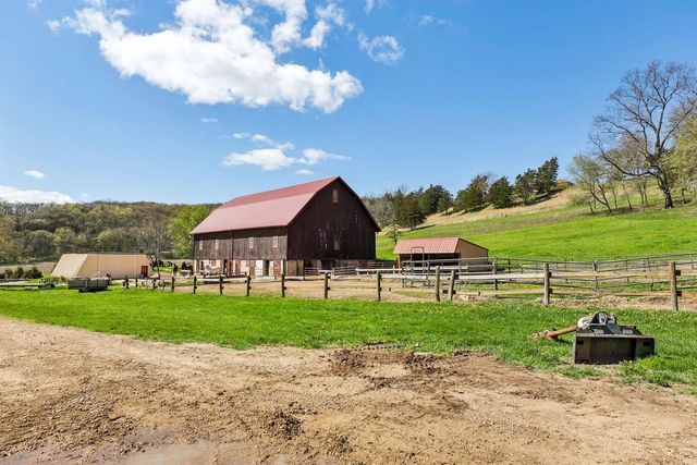 6604 Shower Road, Mazomanie, WI 53560