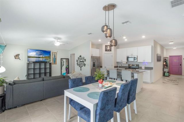621 SILVER PALM DRIVE, Haines City, FL 33844