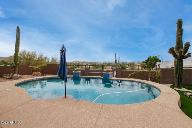 3335 W CARRIAGE Drive, Phoenix, AZ 85086