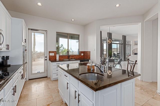 3335 W CARRIAGE Drive, Phoenix, AZ 85086
