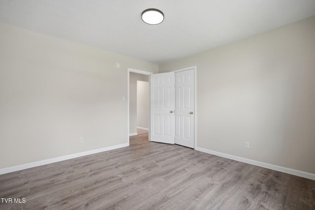 79 Dorado Bottom Road, Castlewood, VA 24224