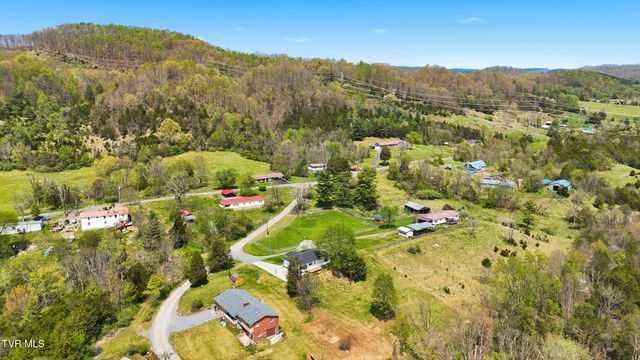 79 Dorado Bottom Road, Castlewood, VA 24224