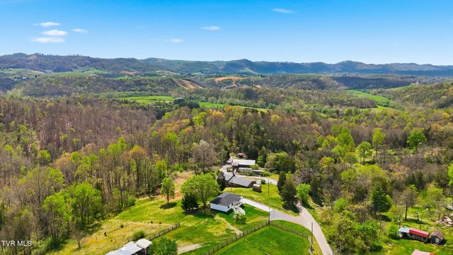 79 Dorado Bottom Road, Castlewood, VA 24224