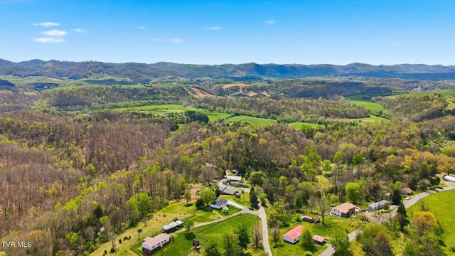 79 Dorado Bottom Road, Castlewood, VA 24224
