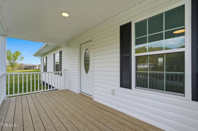 79 Dorado Bottom Road, Castlewood, VA 24224