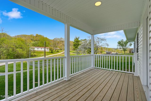 79 Dorado Bottom Road, Castlewood, VA 24224
