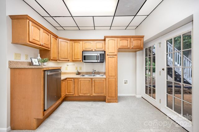 115 Trails End Lane, New London, NC 28127