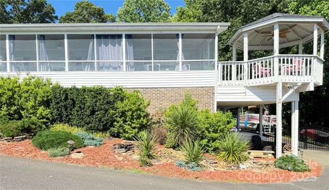 115 Trails End Lane, New London, NC 28127