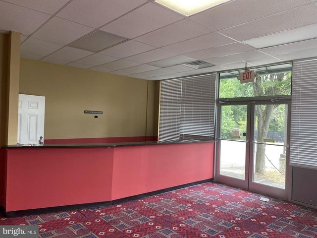 2431 CRAIN HWY, Waldorf, MD 20601