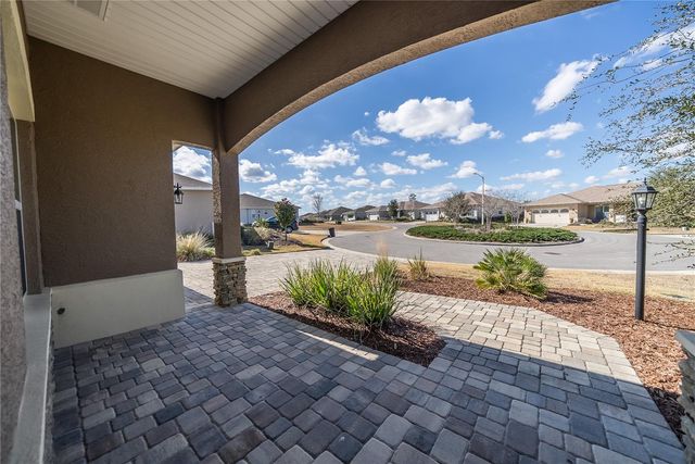 9211 SW 104TH TERRACE, Ocala, FL 34481