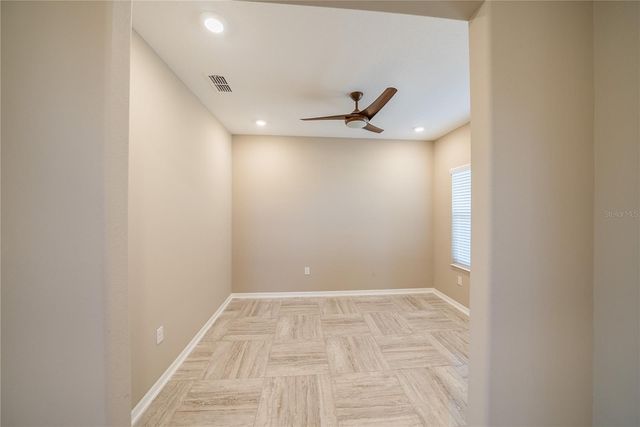 9211 SW 104TH TERRACE, Ocala, FL 34481