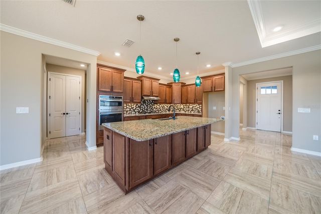 9211 SW 104TH TERRACE, Ocala, FL 34481