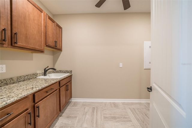 9211 SW 104TH TERRACE, Ocala, FL 34481