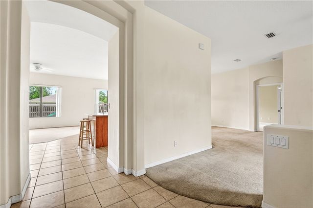 2792 Palisades Drive SE, Palm Bay, FL 32909