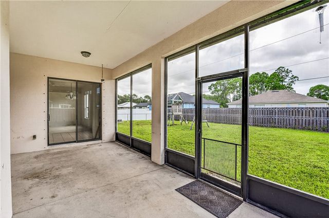 2792 Palisades Drive SE, Palm Bay, FL 32909