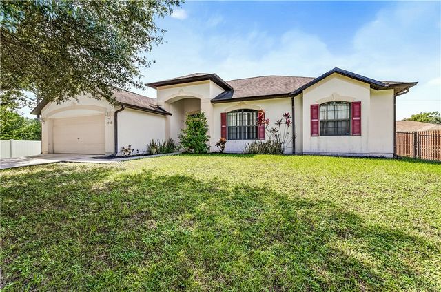 2792 Palisades Drive SE, Palm Bay, FL 32909