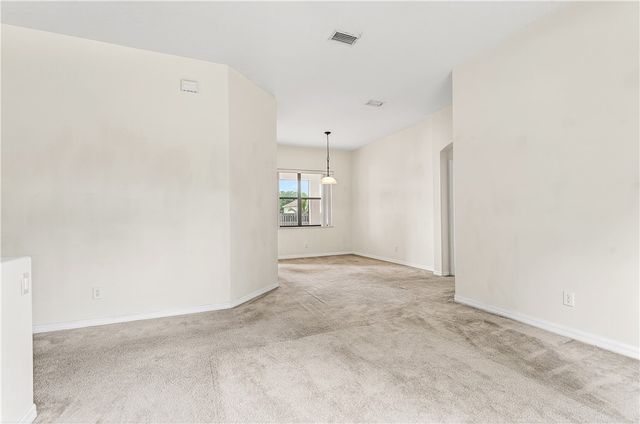 2792 Palisades Drive SE, Palm Bay, FL 32909