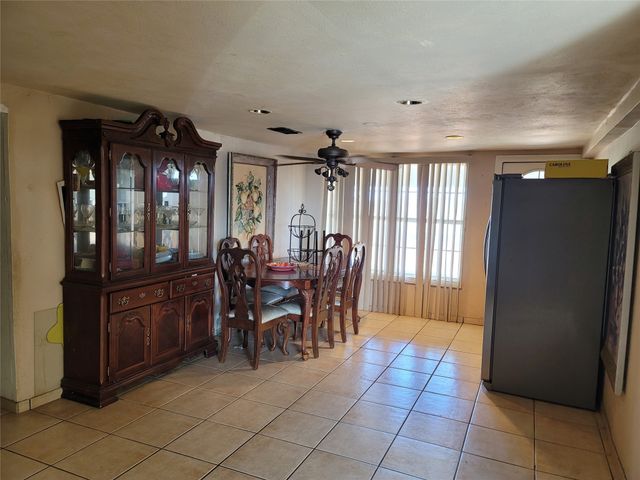 407 County Road 3330, Bridgeport, TX 76426